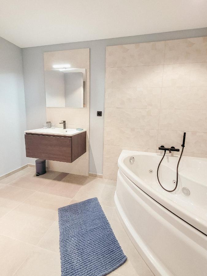 Au Bout De Mes Reves Bed & Breakfast Walcourt Luaran gambar