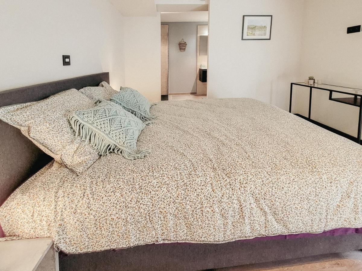 Au Bout De Mes Reves Bed & Breakfast Walcourt Luaran gambar